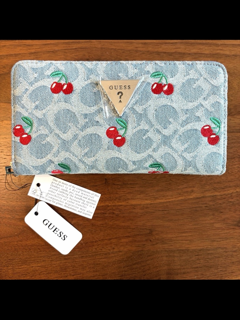 GUESS CELESTIA LOGO BLUE DENIM/CHERRY LOGO ZIP AROUND WALLET AUTHENTIC NEW